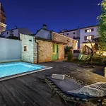 San Rocco With Heated Pool