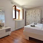 San Rocco With Heated Pool * Vodnjan