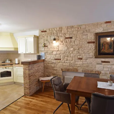 San Rocco With Heated Pool *