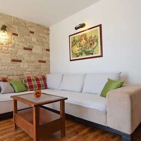 San Rocco With Heated Pool *