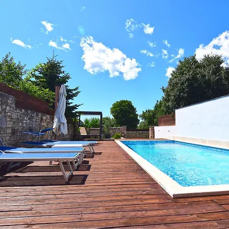 San Rocco With Heated Pool Villa