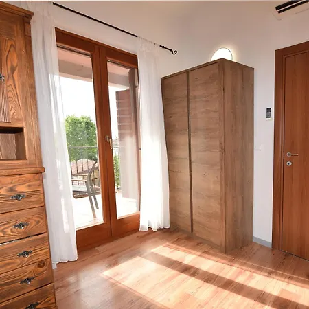 Villa San Rocco With Heated Pool Vodnjan