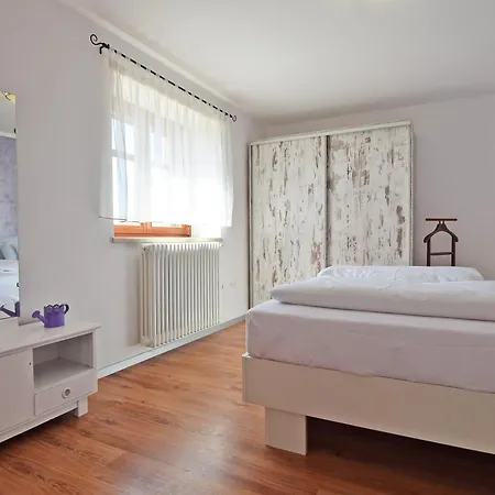 San Rocco With Heated Pool