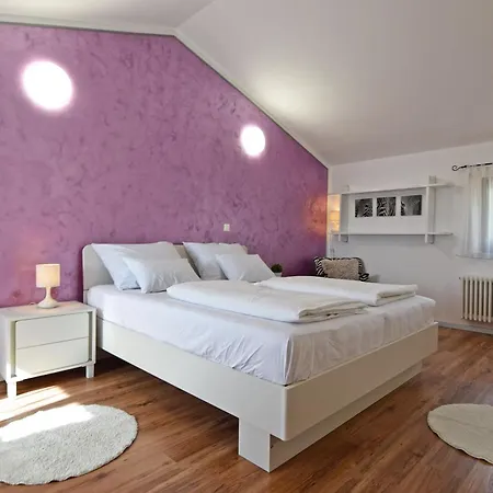 San Rocco With Heated Pool Villa