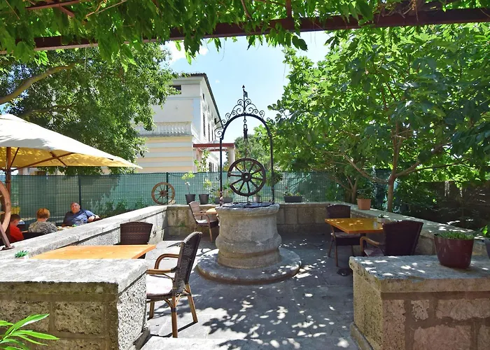 فيلة San Rocco With Heated Pool *