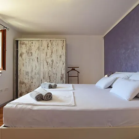 San Rocco With Heated Pool Villa