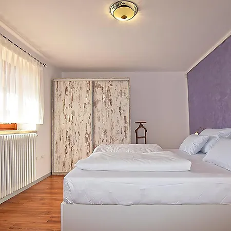 San Rocco With Heated Pool Vila *
